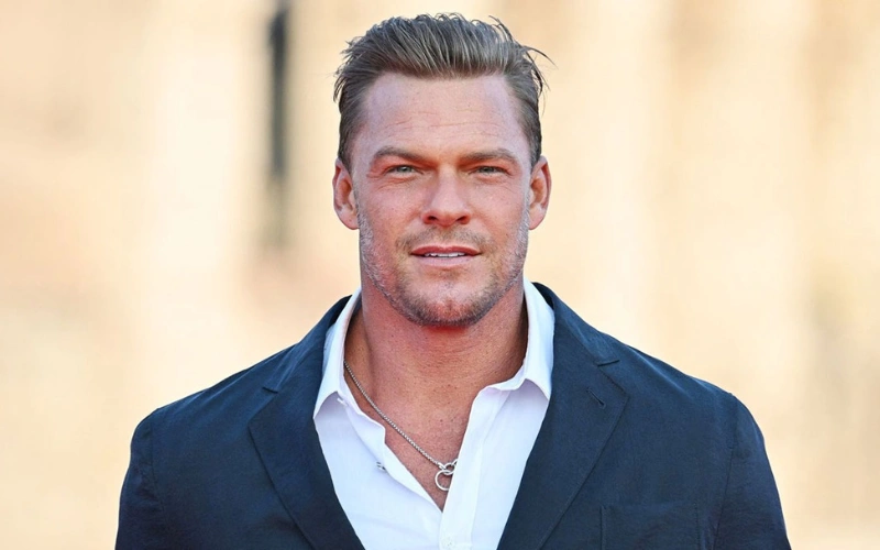 alan ritchson