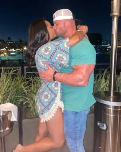 is joey swoll married
