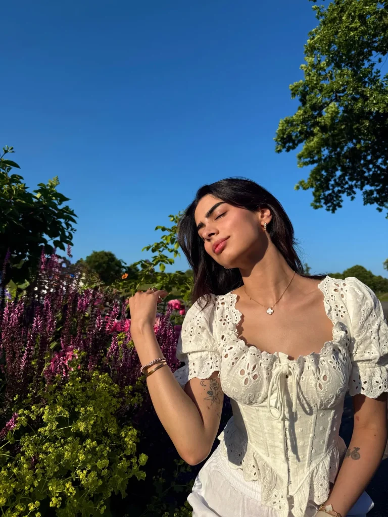 khushi kapoor movies