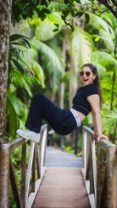 sara tendulkar age